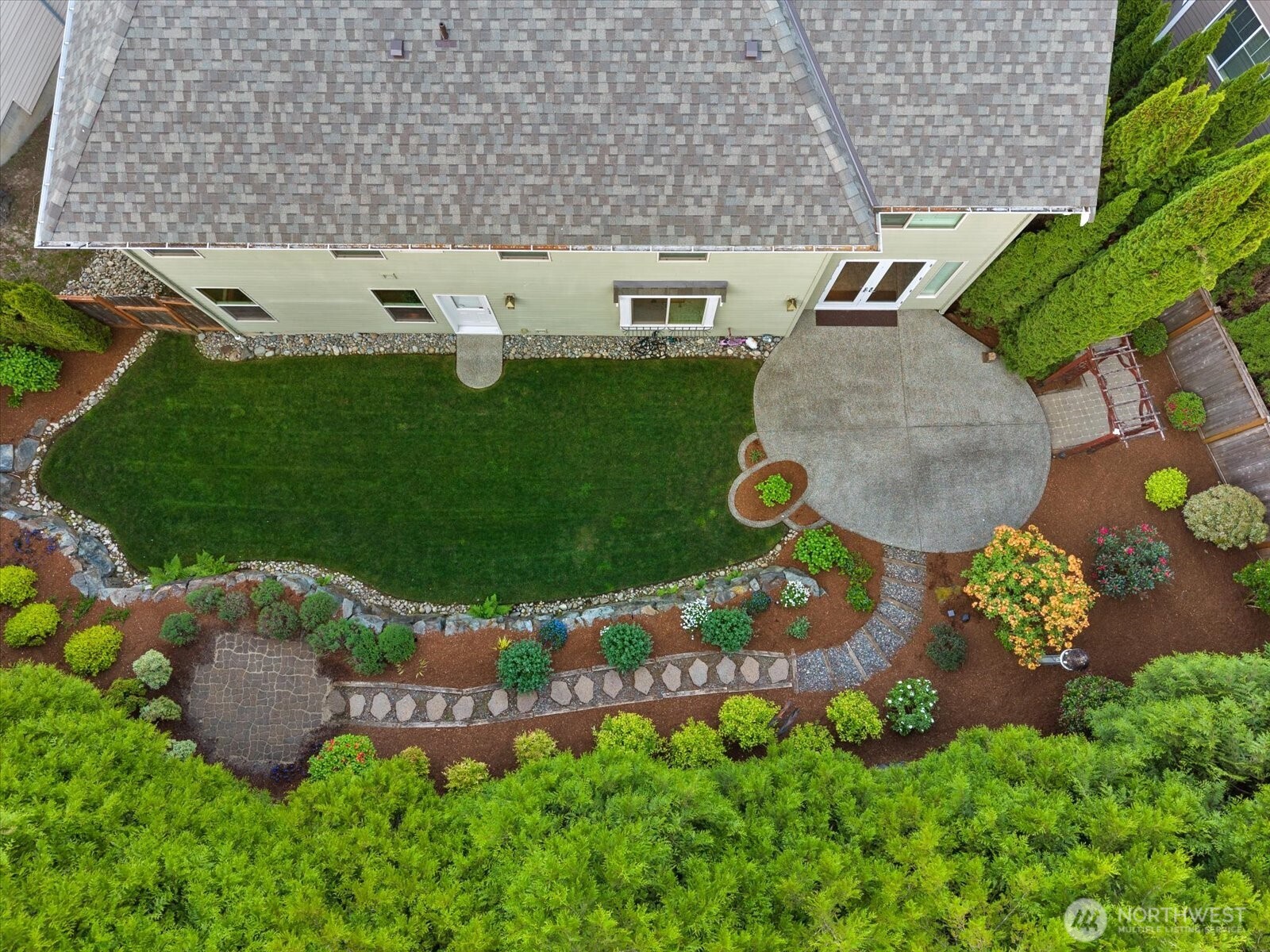 423 Sky Country Way NW Issaquah WA 98027