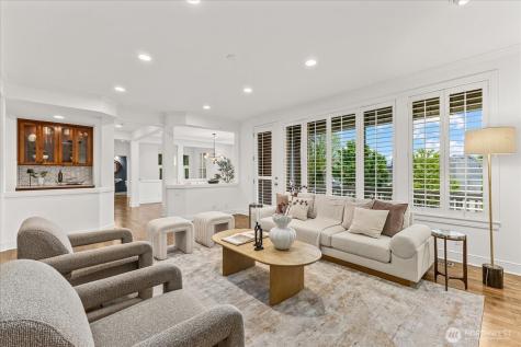 423 Sky Country Way NW Issaquah WA 98027
