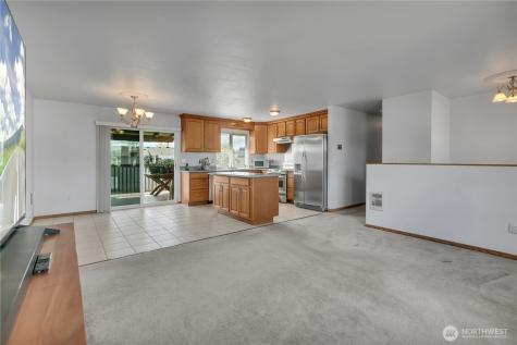 115 3rd Avenue NW Pacific WA 98047