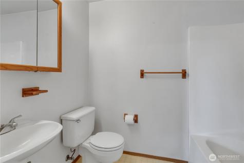 115 3rd Avenue NW Pacific WA 98047