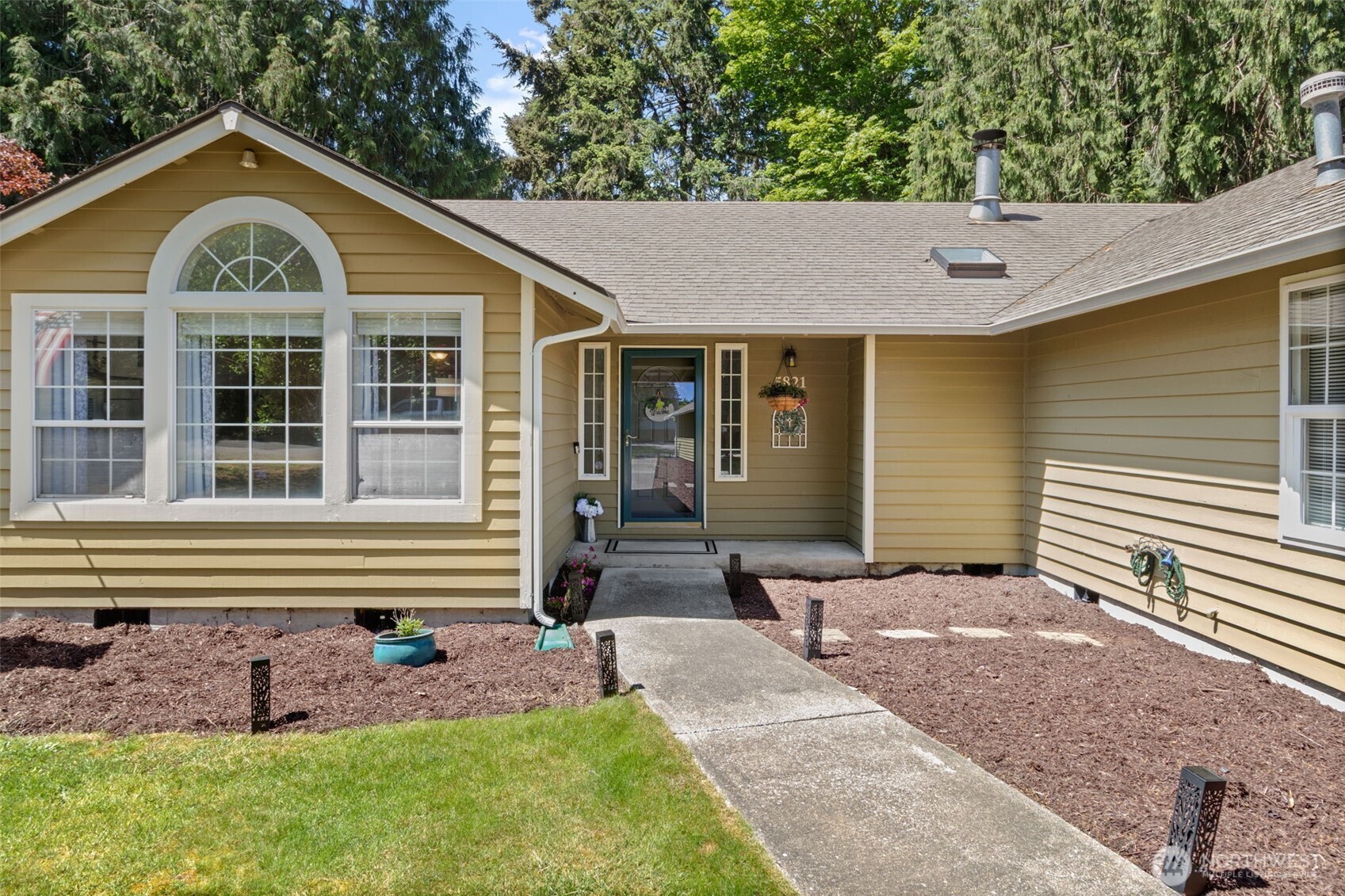 5821 Winnwood Drive SE Olympia WA 98513