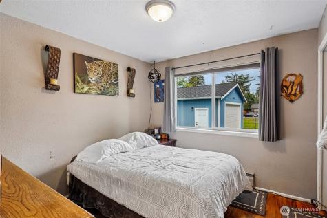16625 190th Ave SE Renton WA 98058