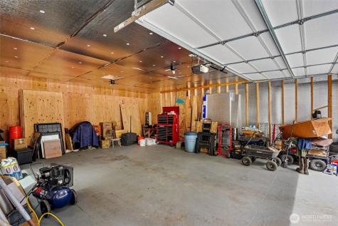 16625 190th Ave SE Renton WA 98058