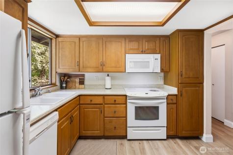 1951 2nd Street Kirkland WA 98033