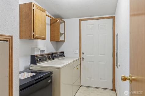 101 N Duckabush Drive N Hoodsport WA 98548