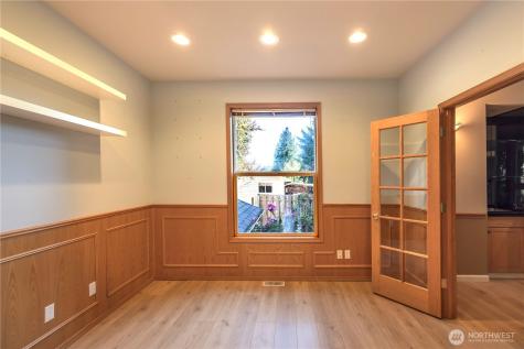27111 141st Avenue SE Kent WA 98042