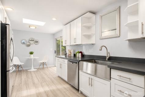 1832 Camas Avenue NE Renton WA 98056