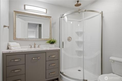 1832 Camas Avenue NE Renton WA 98056