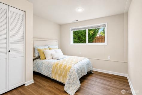 1832 Camas Avenue NE Renton WA 98056