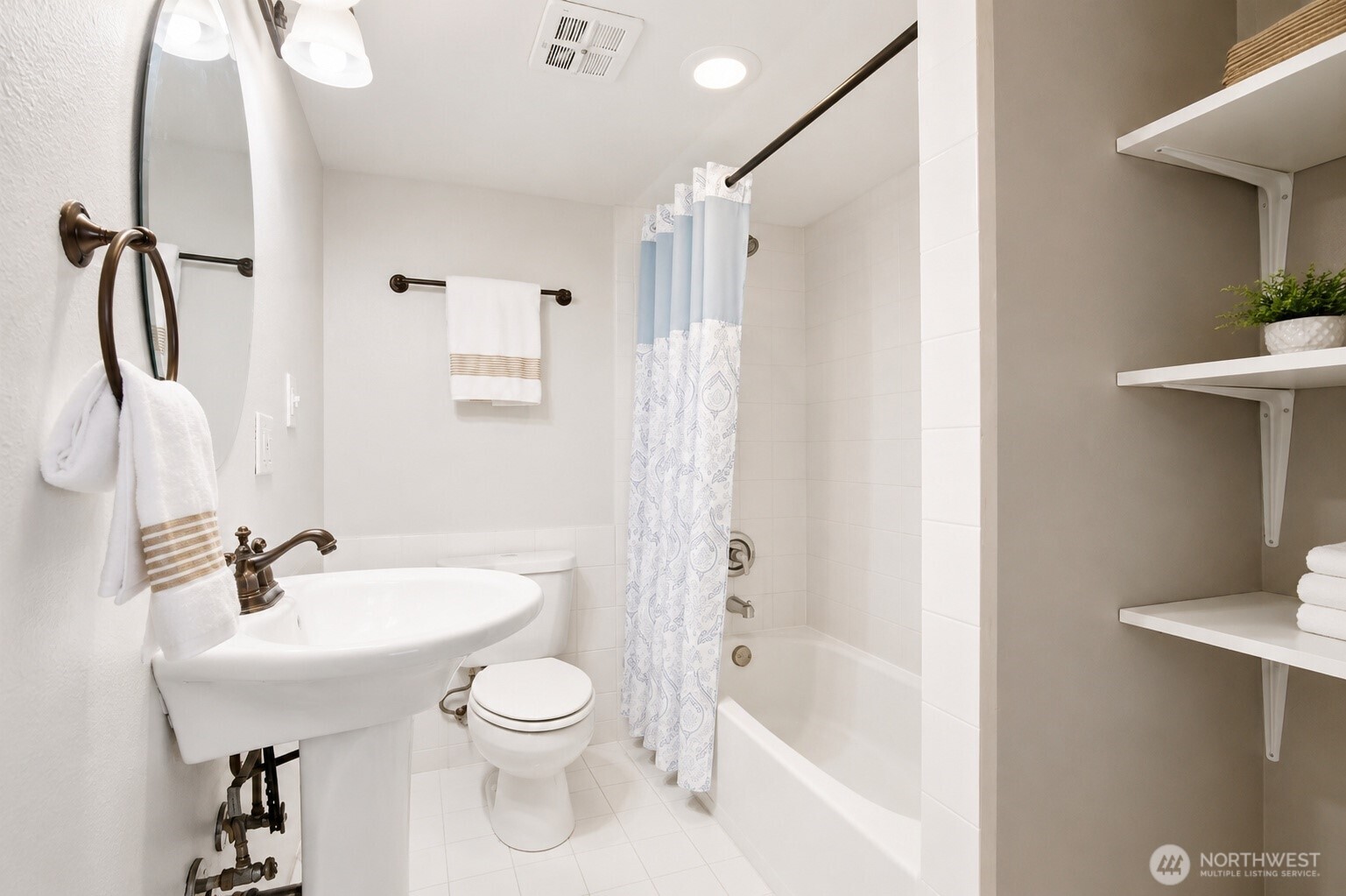 1832 Camas Avenue NE Renton WA 98056