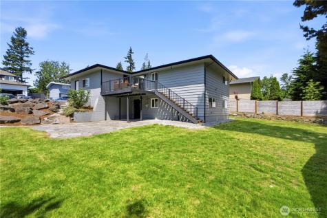 1832 Camas Avenue NE Renton WA 98056