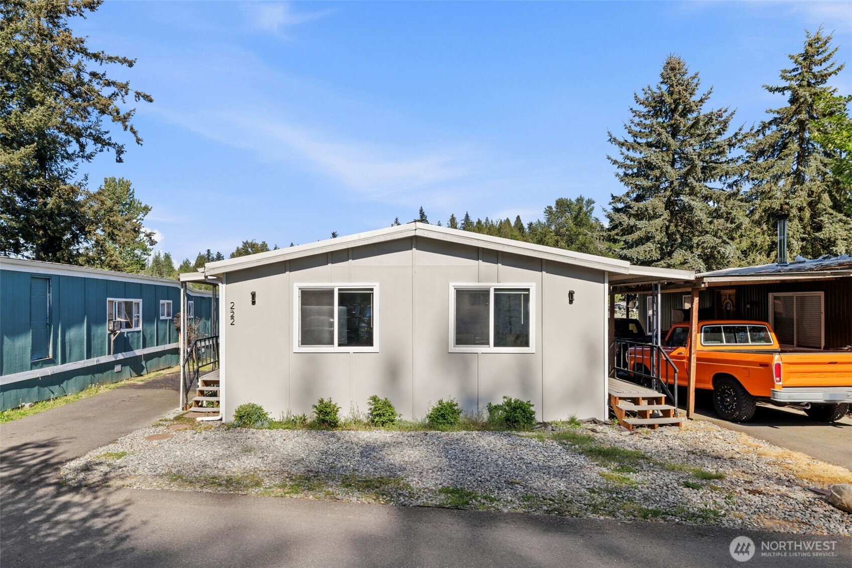 31108 3rd Avenue Black Diamond WA 98010