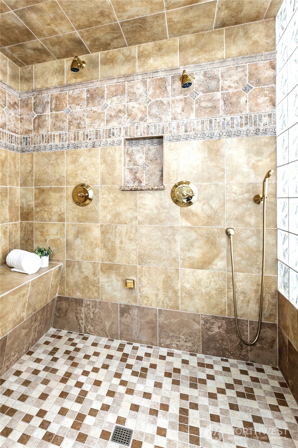 7020 137th Avenue NE Redmond WA 98052