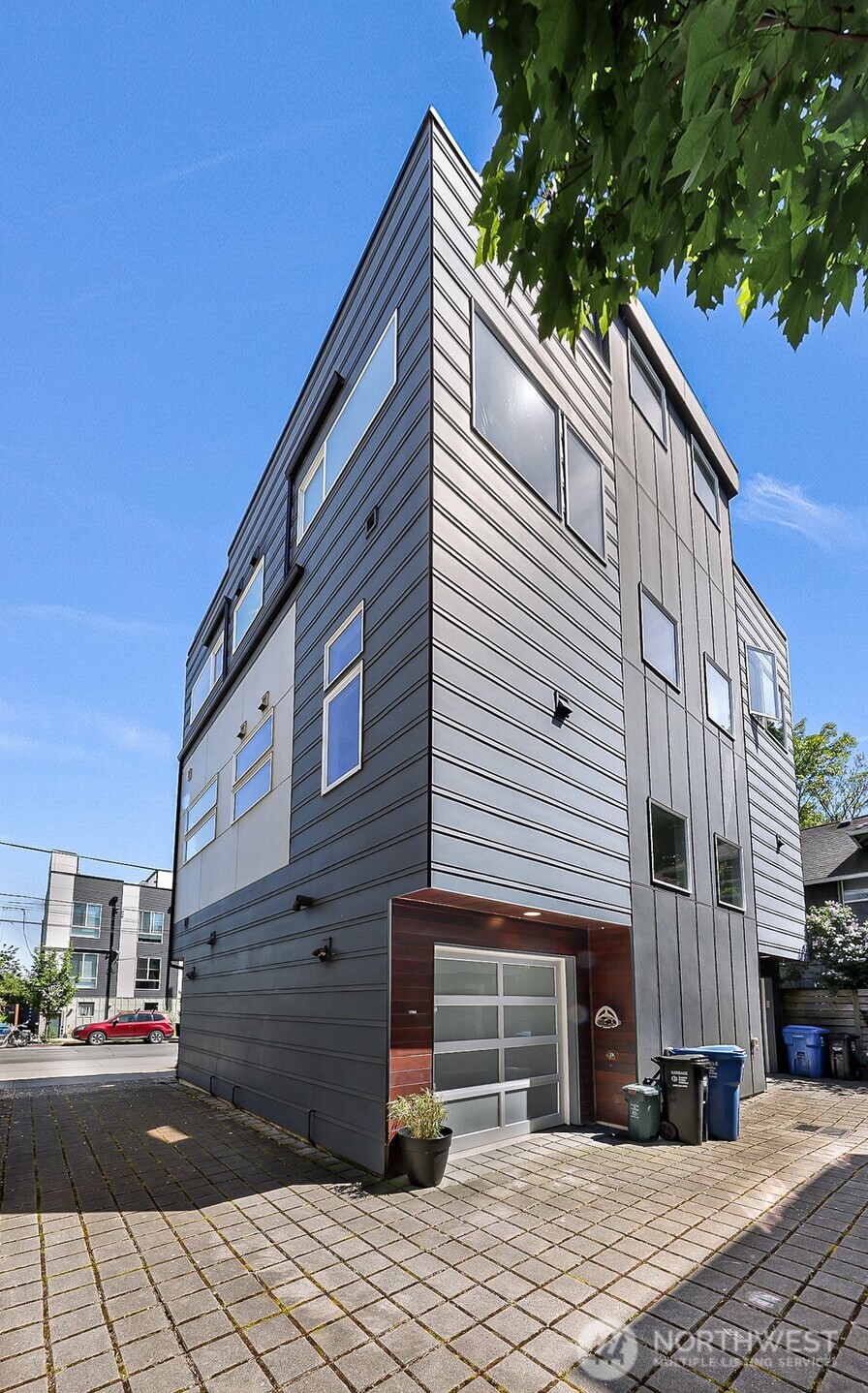 1769 14th Avenue S Seattle WA 98144