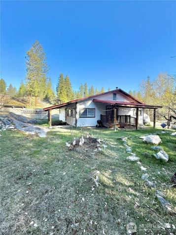 1092 Aeneas Valley Road Tonasket WA 98855