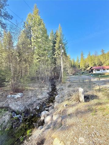 1092 Aeneas Valley Road Tonasket WA 98855