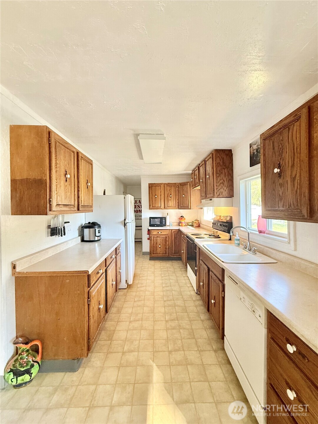 1092 Aeneas Valley Road Tonasket WA 98855