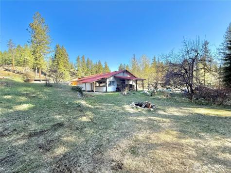 1092 Aeneas Valley Road Tonasket WA 98855