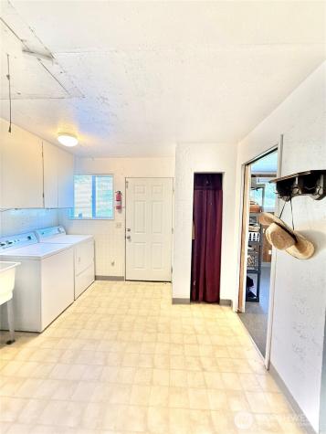 1092 Aeneas Valley Road Tonasket WA 98855
