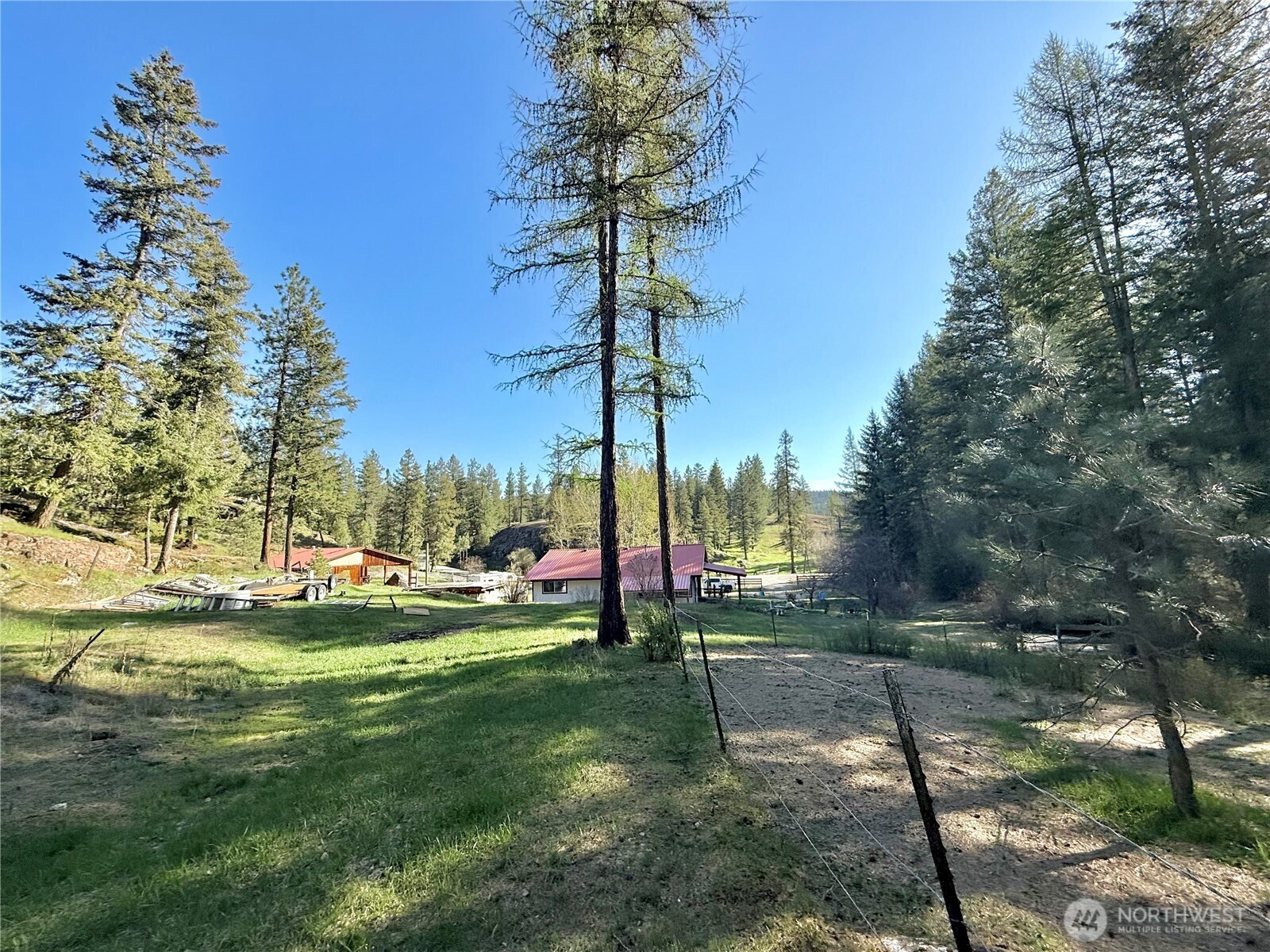 1092 Aeneas Valley Road Tonasket WA 98855