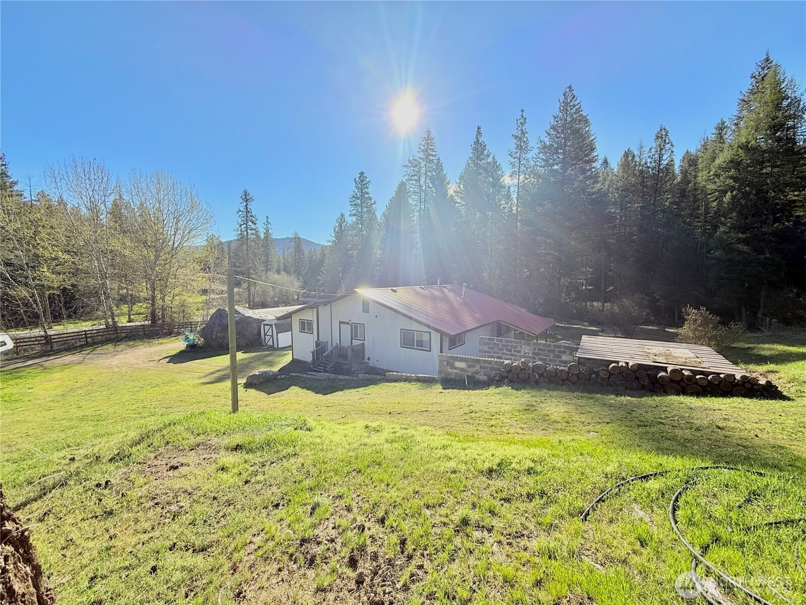 1092 Aeneas Valley Road Tonasket WA 98855