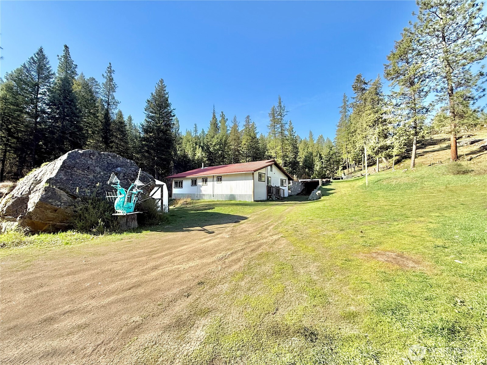 1092 Aeneas Valley Road Tonasket WA 98855