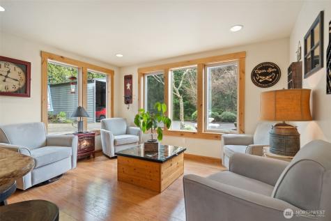 20623 Mainland View Place NE Suquamish WA 98392