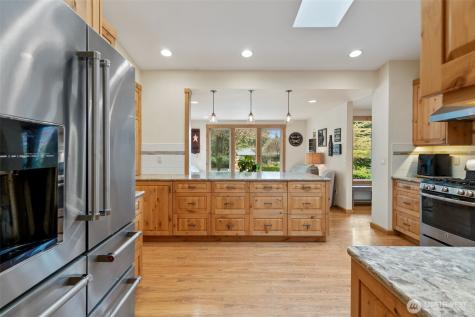 20623 Mainland View Place NE Suquamish WA 98392