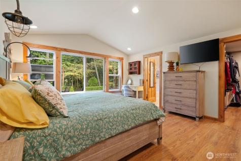 20623 Mainland View Place NE Suquamish WA 98392