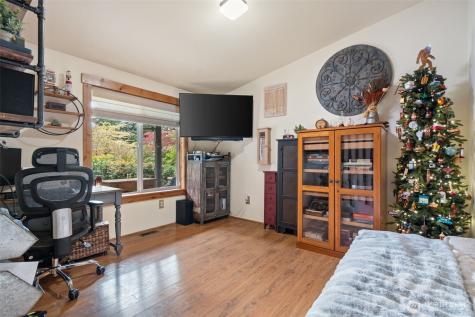 20623 Mainland View Place NE Suquamish WA 98392