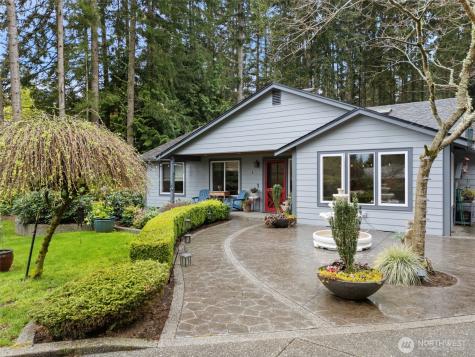 20623 Mainland View Place NE Suquamish WA 98392