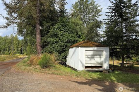 3951 S Tyler Road Port Angeles WA 98363