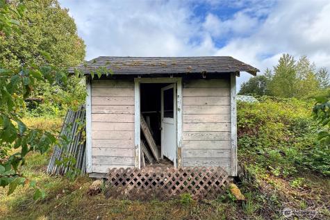 3951 S Tyler Road Port Angeles WA 98363