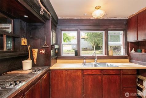 3951 S Tyler Road Port Angeles WA 98363