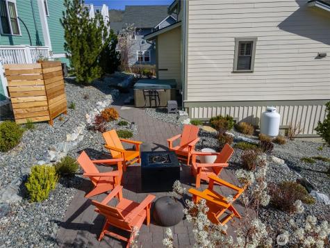 529 Porcupine Lane Chelan WA 98816