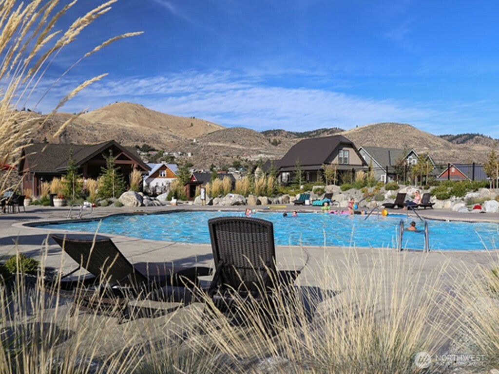 529 Porcupine Lane Chelan WA 98816