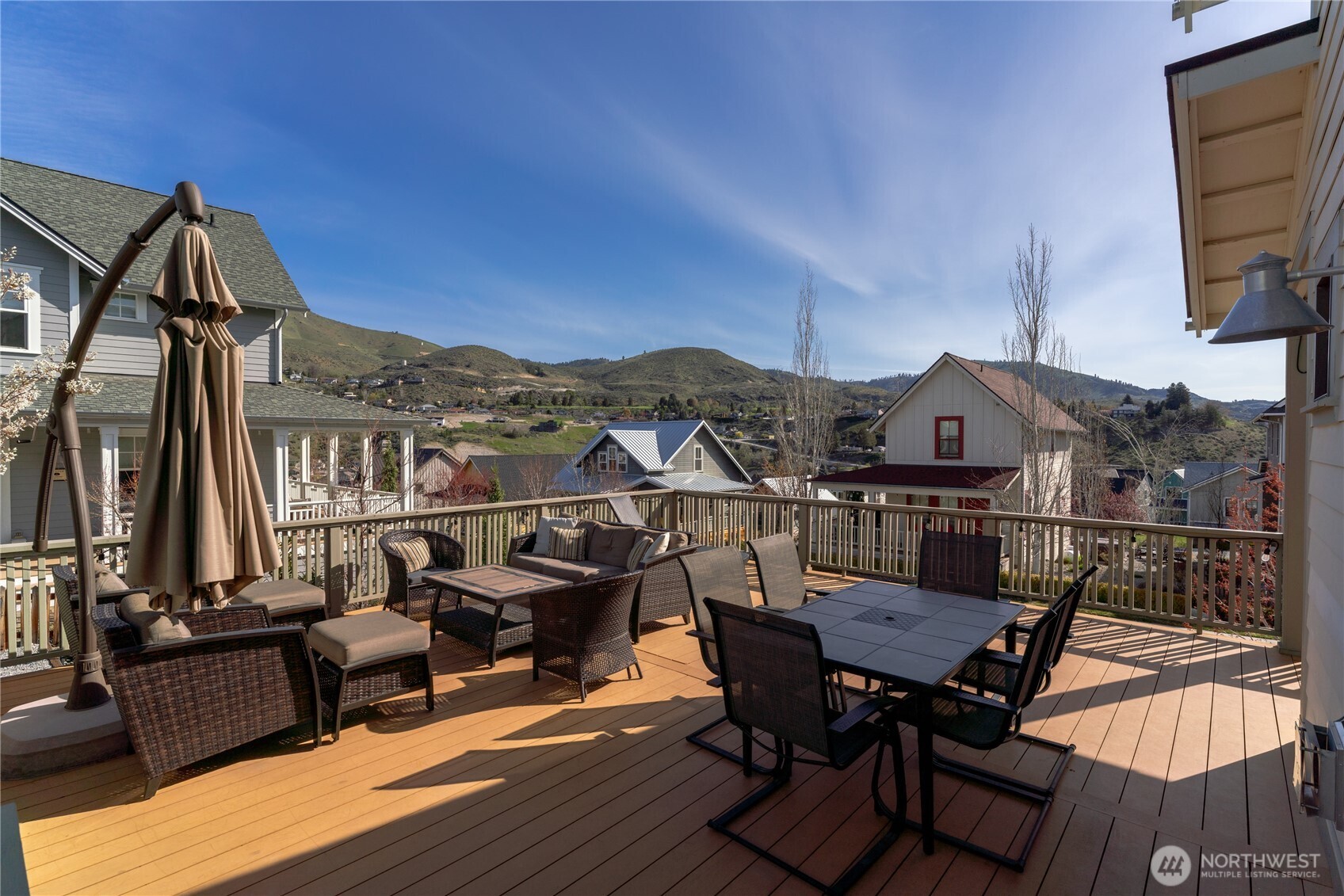 529 Porcupine Lane Chelan WA 98816