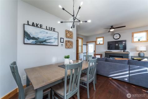 529 Porcupine Lane Chelan WA 98816