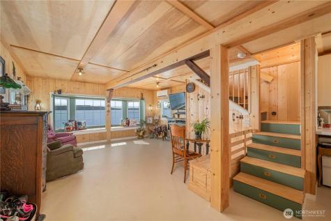 230 S 219th Street Normandy Park WA 98198