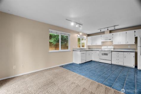 1122 39th Court SE Tumwater WA 98501