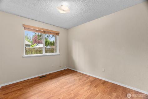 1122 39th Court SE Tumwater WA 98501