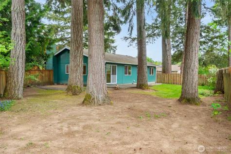 1122 39th Court SE Tumwater WA 98501