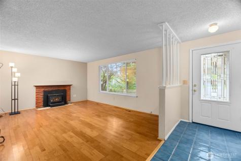 1122 39th Court SE Tumwater WA 98501