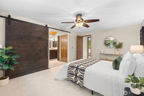 6472 NE 135th Place Kirkland WA 98034
