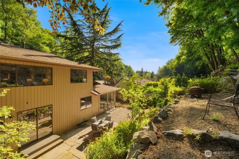 6472 NE 135th Place Kirkland WA 98034