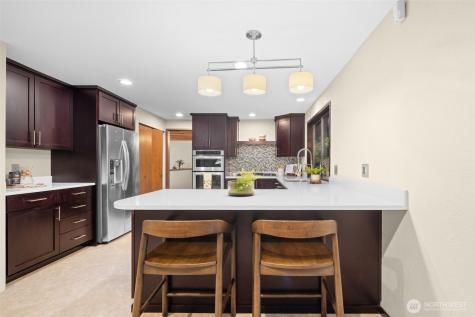 6472 NE 135th Place Kirkland WA 98034