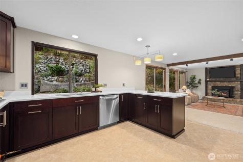6472 NE 135th Place Kirkland WA 98034