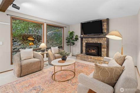 6472 NE 135th Place Kirkland WA 98034