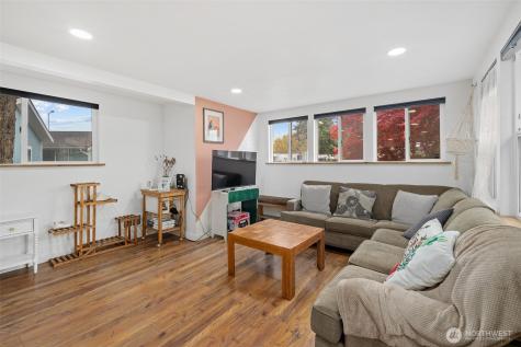 1645 S 272nd Street Federal Way WA 98003