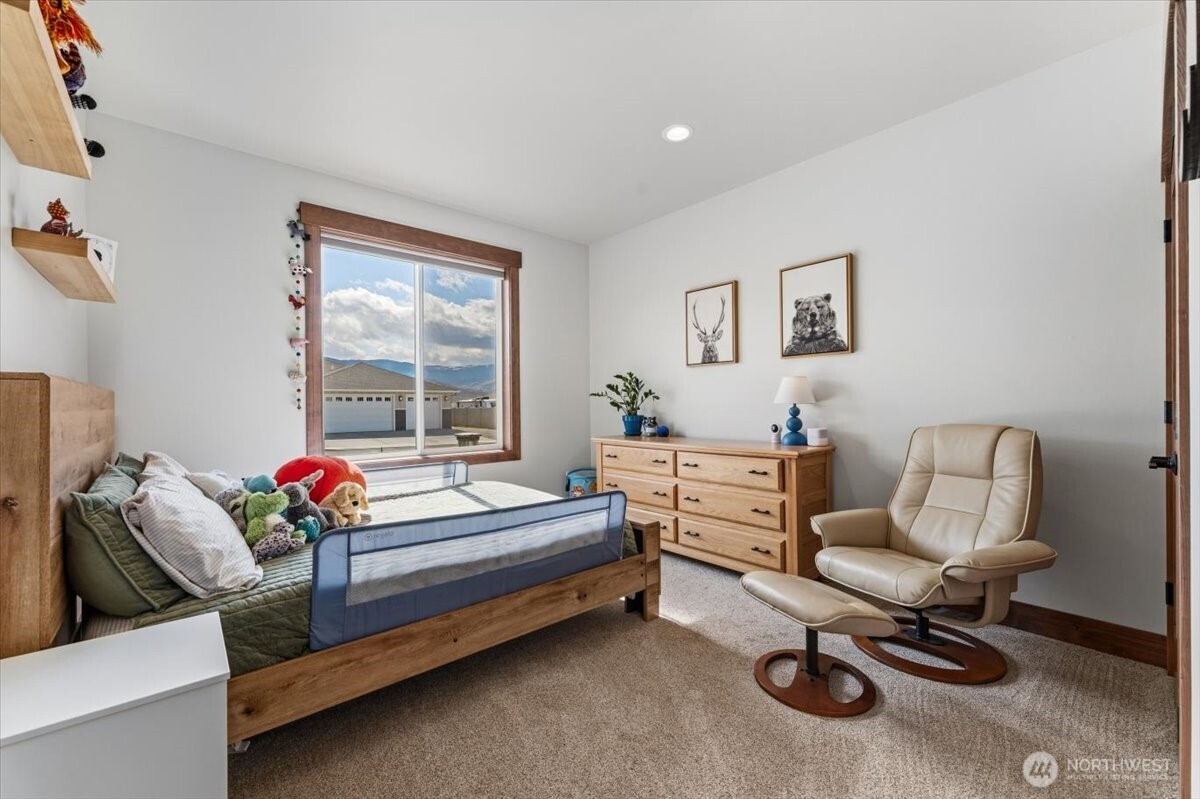 2637 Patriot Way SE East Wenatchee WA 98802